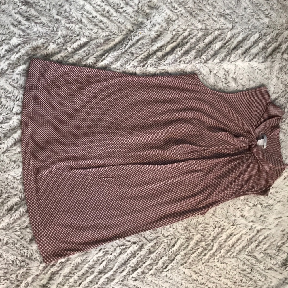 Sleeveless top